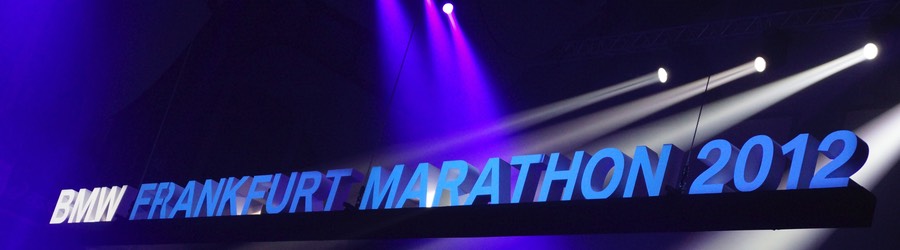 BMW Franfkurt Marathon Zieleinlauf 2012 Frankfurt Festhalle 1 SANDBURG event
